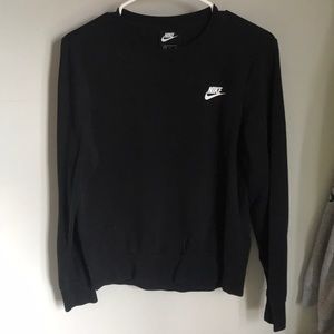 nike crew neck sweatshirt